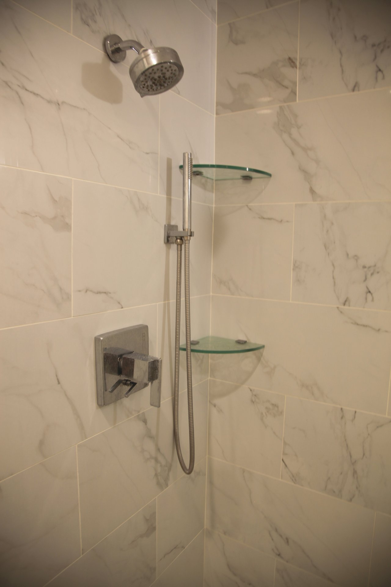 700 Westmount Dr #105