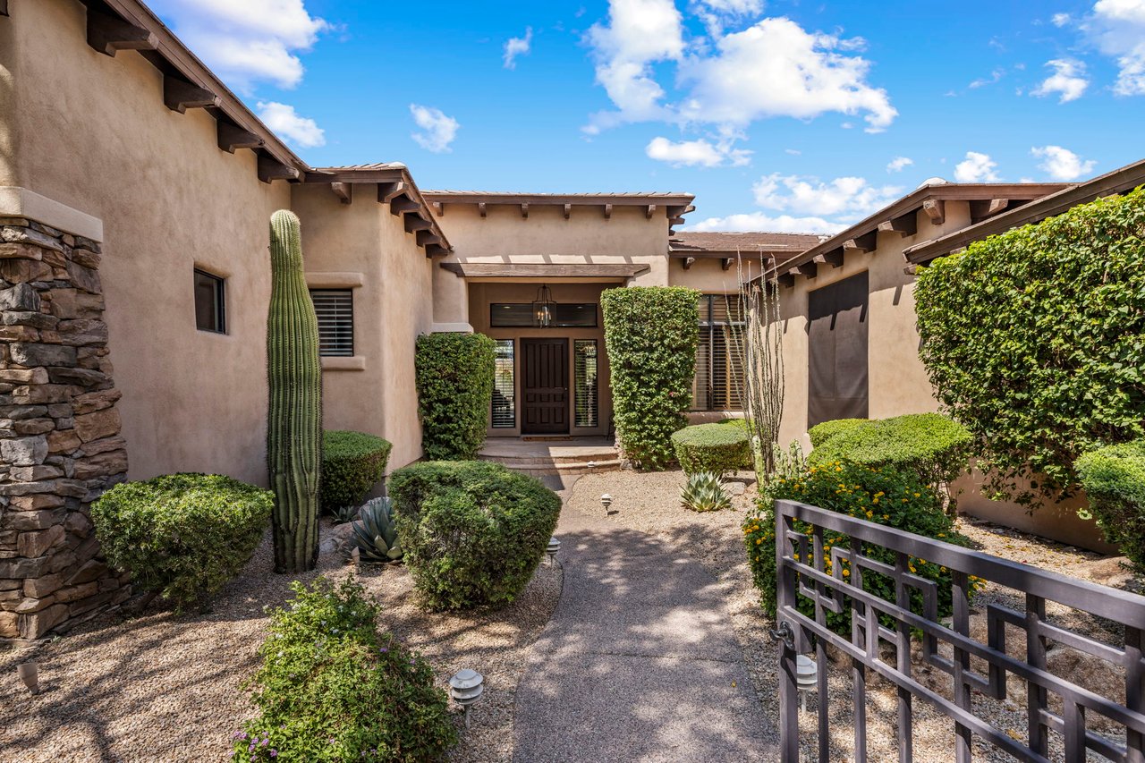 9290 E Thompson Peak Parkway, 110