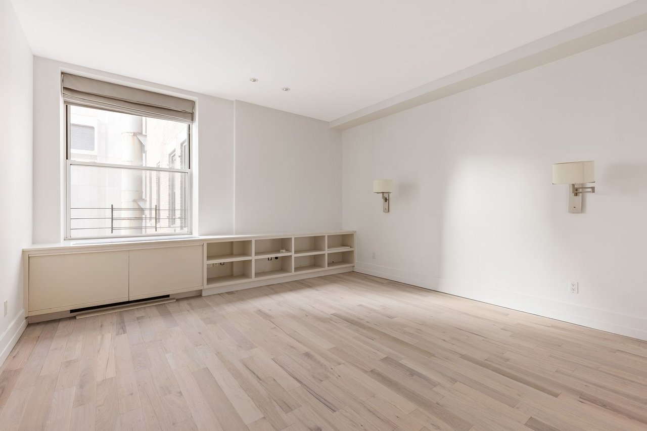 66 Leonard St # 12D