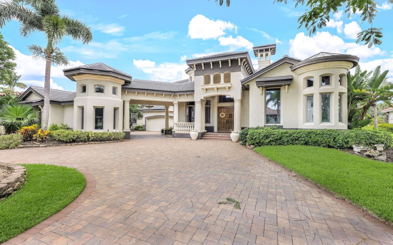 12590 Vittoria Way