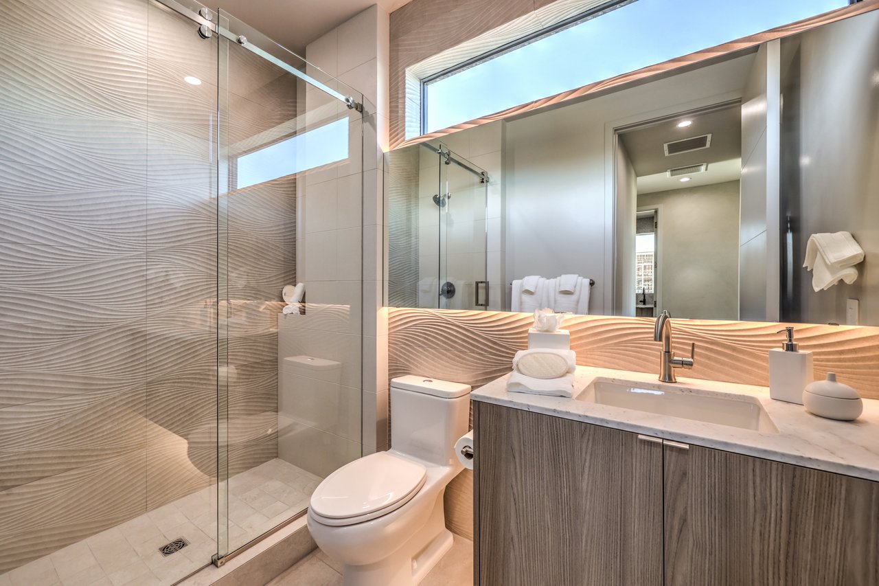 4077 Heron Fairway Dr