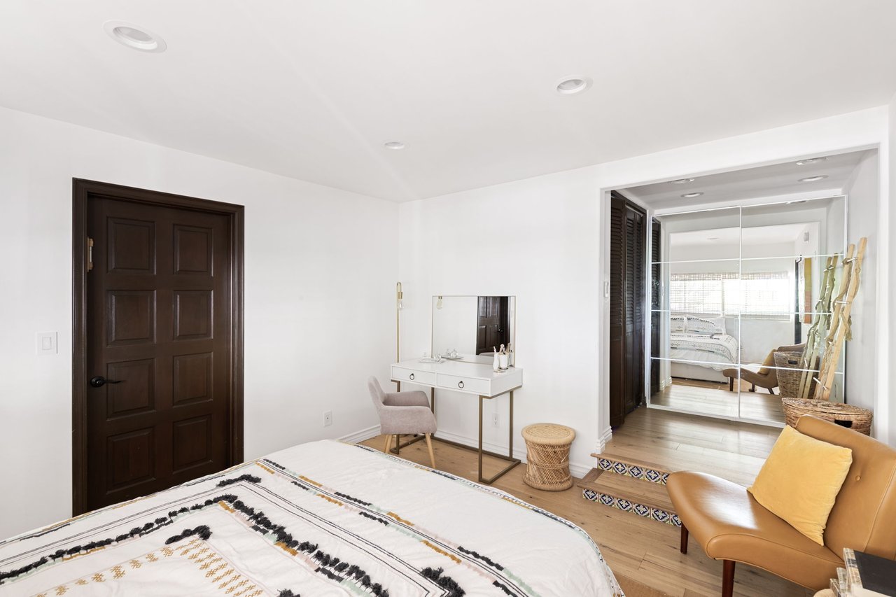 1508 N Beverly Glen Blvd, Bel Air