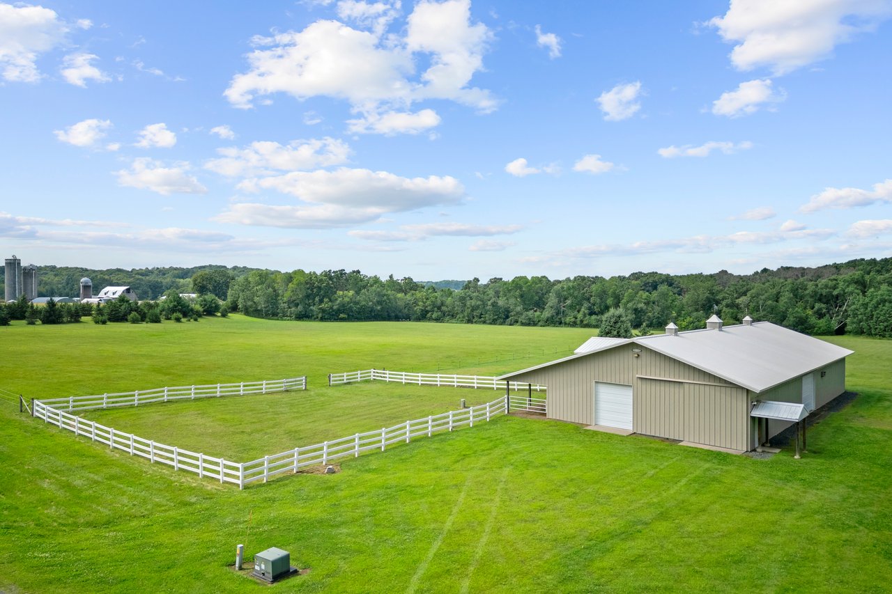 2427 Beede Lake Trail