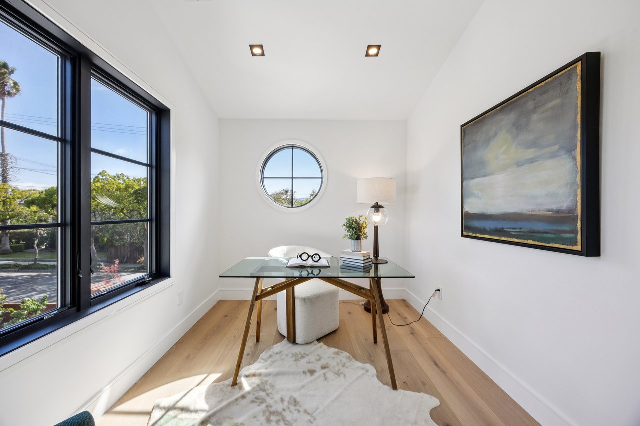 10 Channing Rd, Burlingame