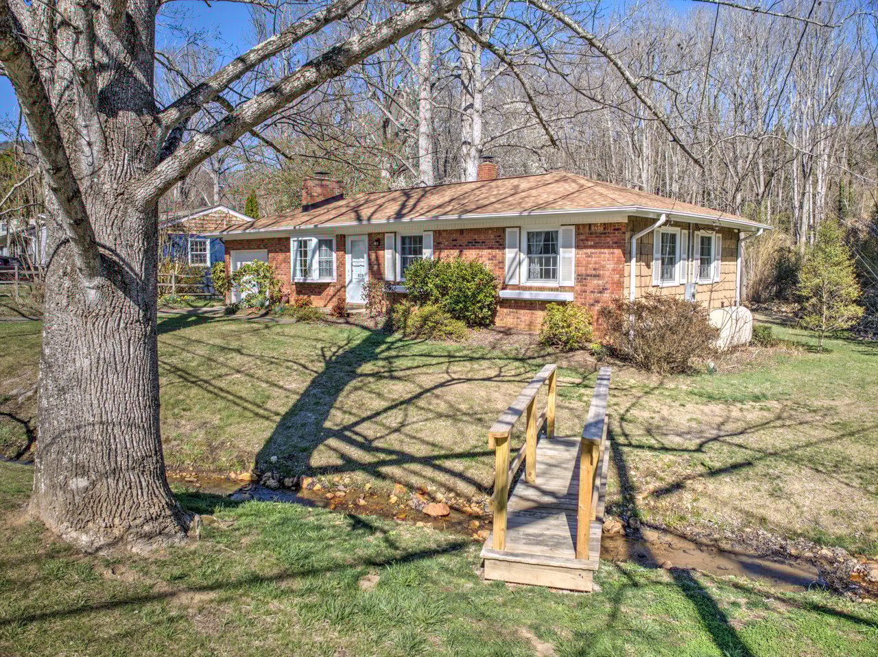 879 New Haw Creek Road