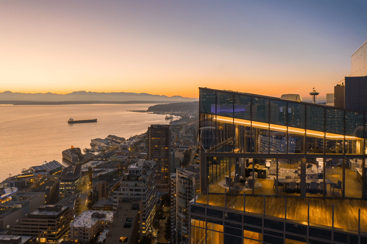 The Emerald - 121 Stewart St