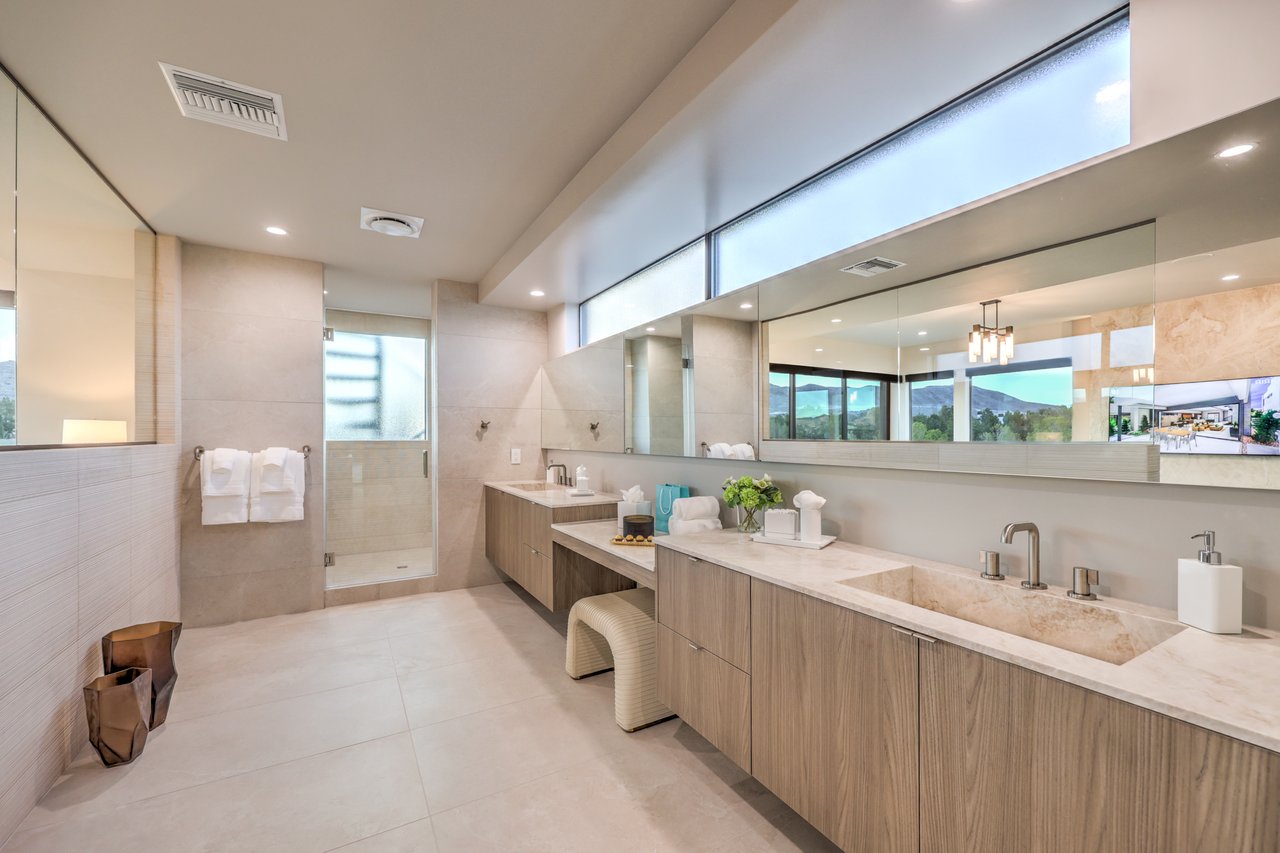 4077 Heron Fairway Dr