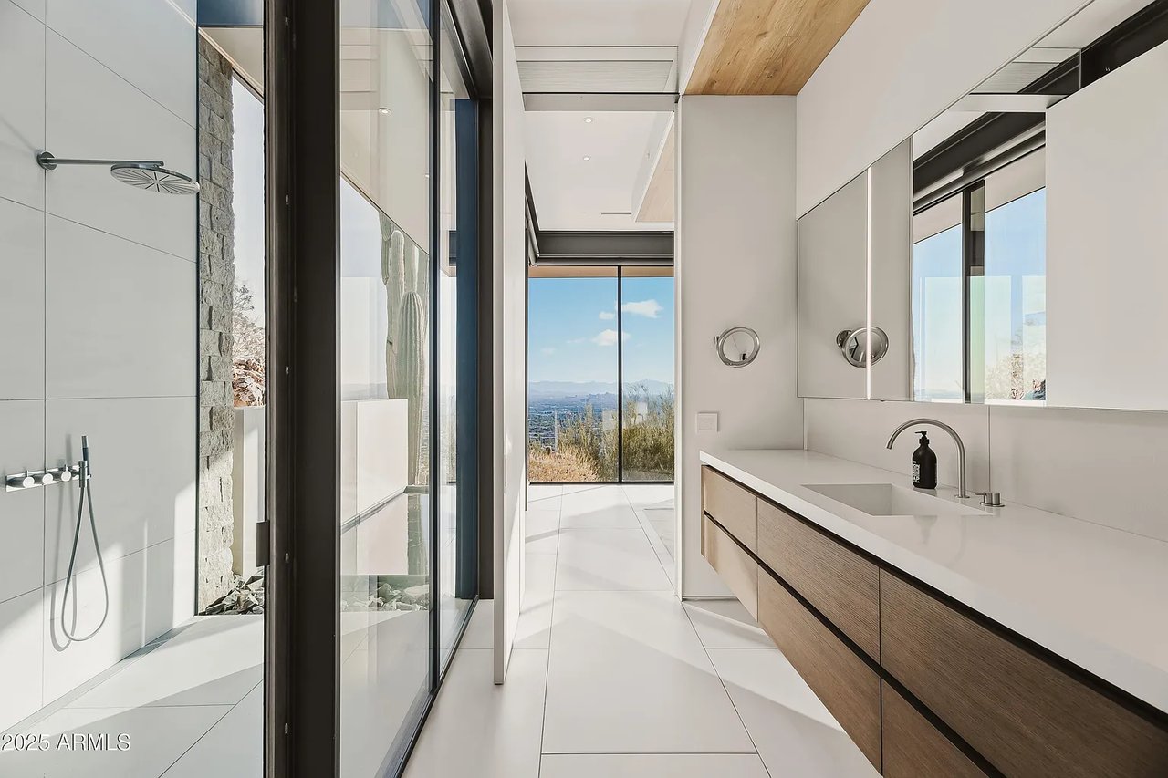 4301 E Upper Ridge Way