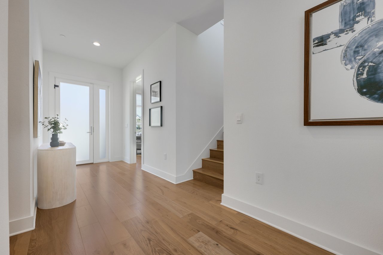 4011 Independent WAY