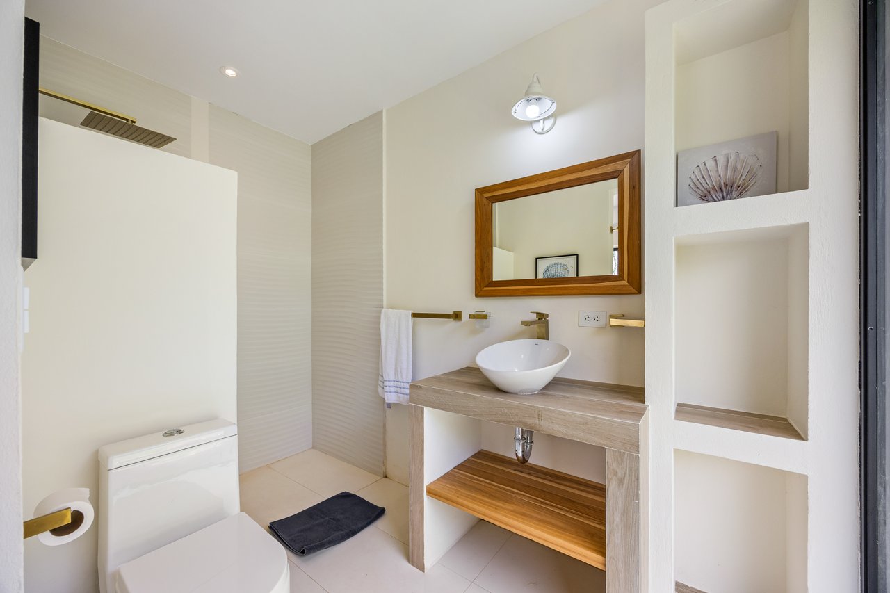 Les Voiles Blanches | Turnkey Boutique Luxury Lodge Near Tamarindo, Costa Rica