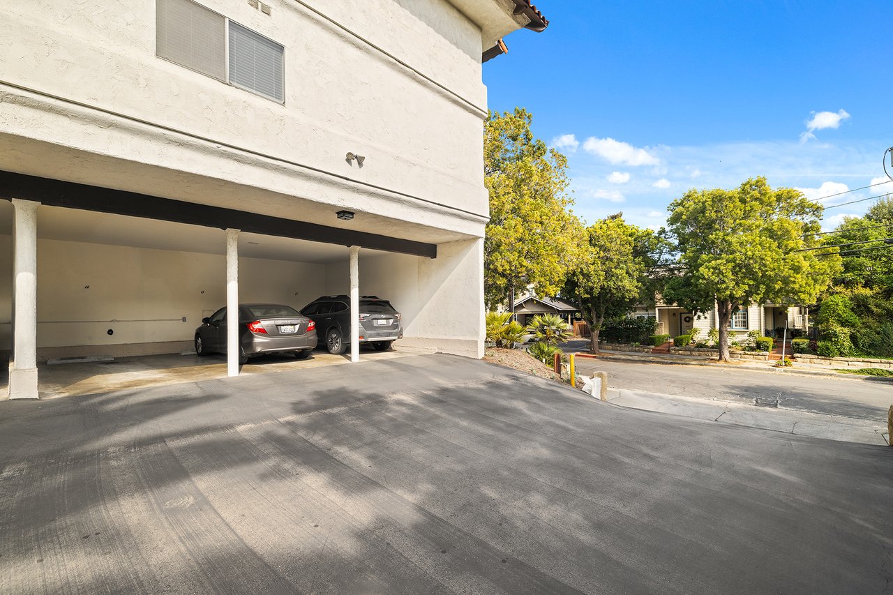 New Listing! 1701 Anacapa St #17, Santa Barbara | Offered at $939,000