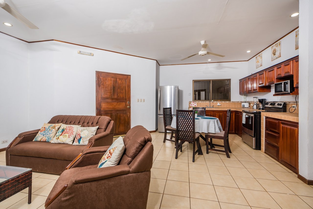 Casa Descanso | Fully Furnished Home Near Tamarindo Beach