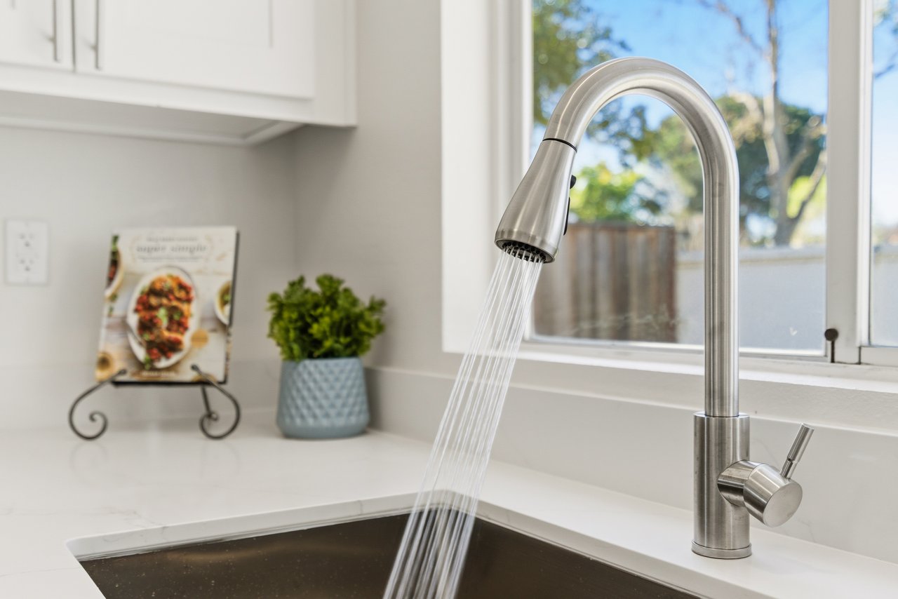 1505 Barkley Mountain Way