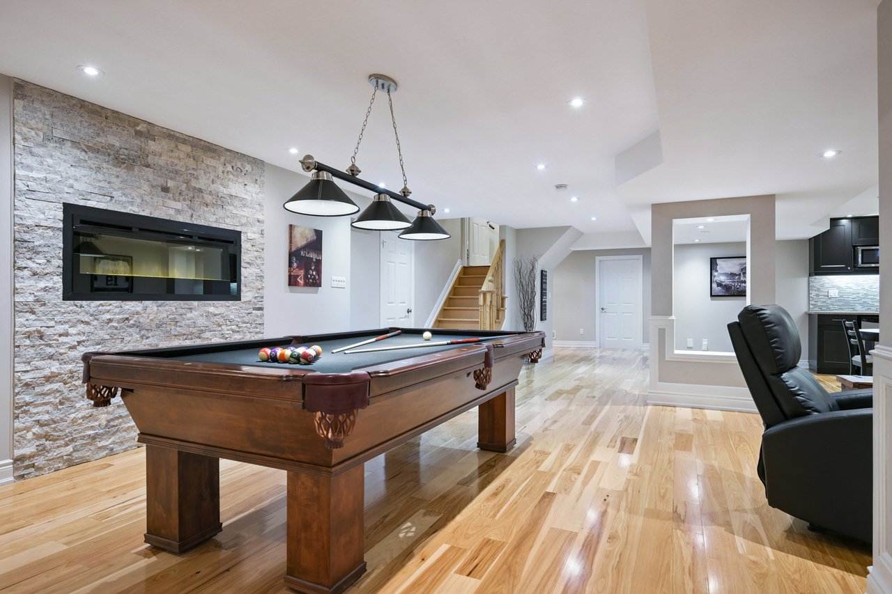 Resort-style yard backing onto lush ravine