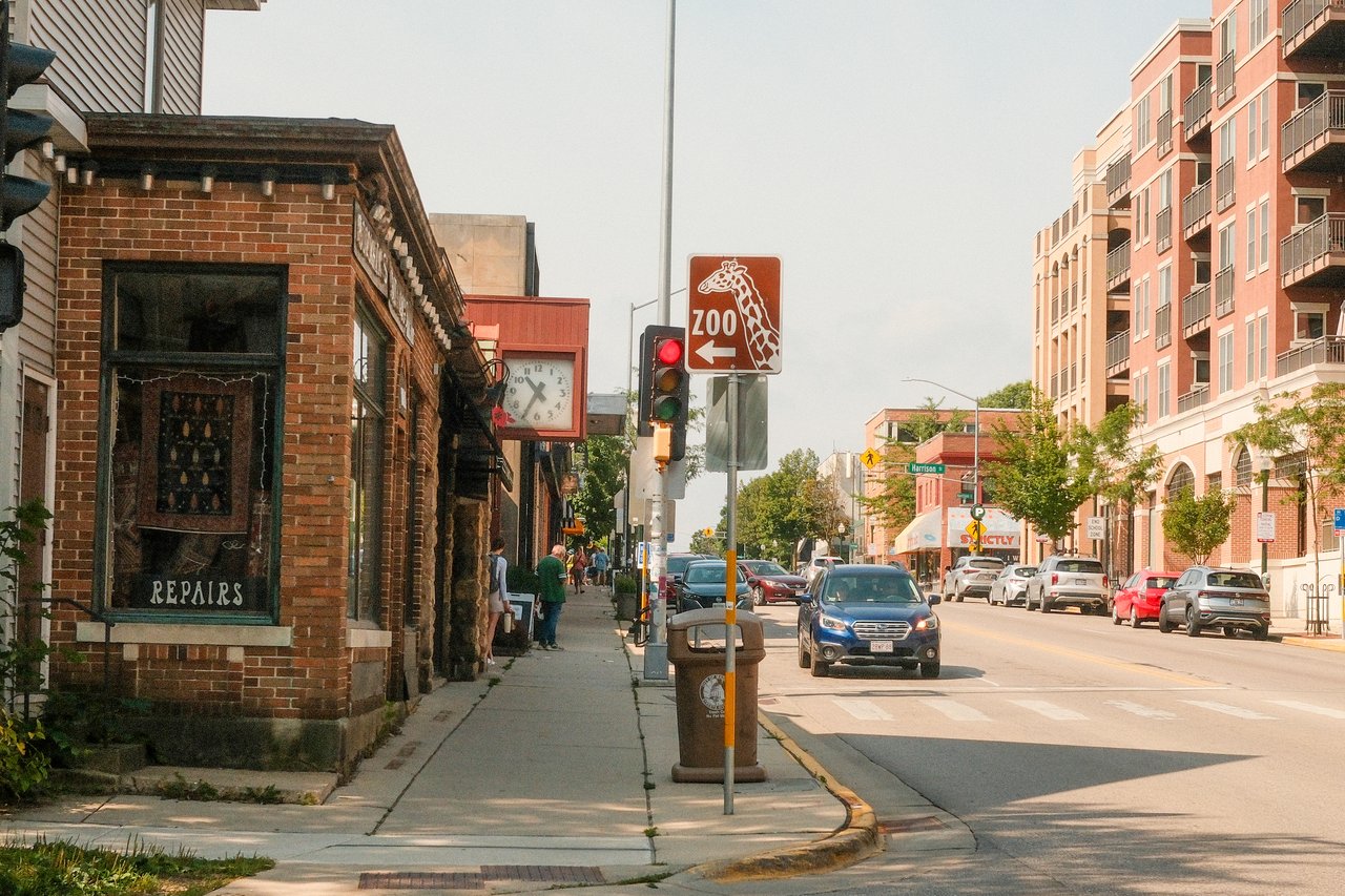 Your Ultimate Guide to Monroe Street in Madison, WI
