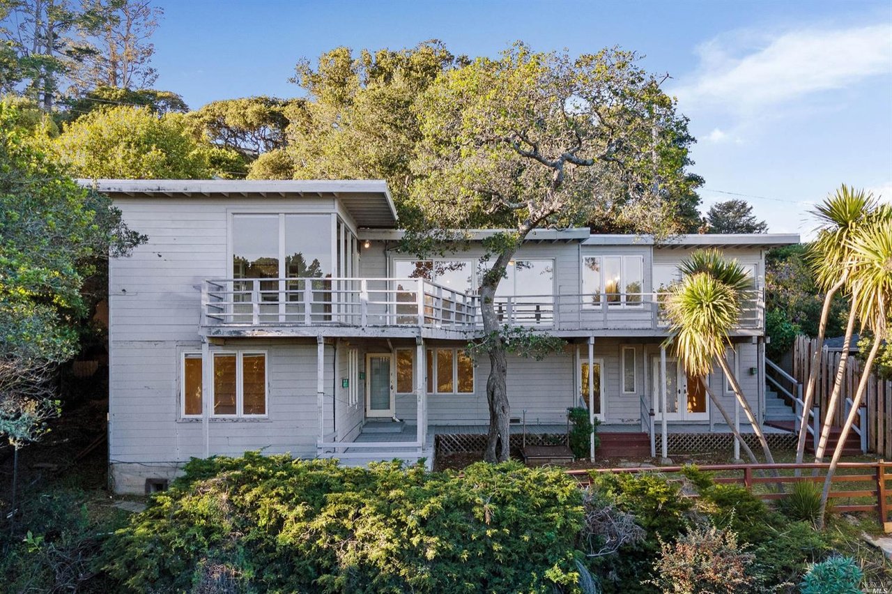 75 Monte Mar Dr