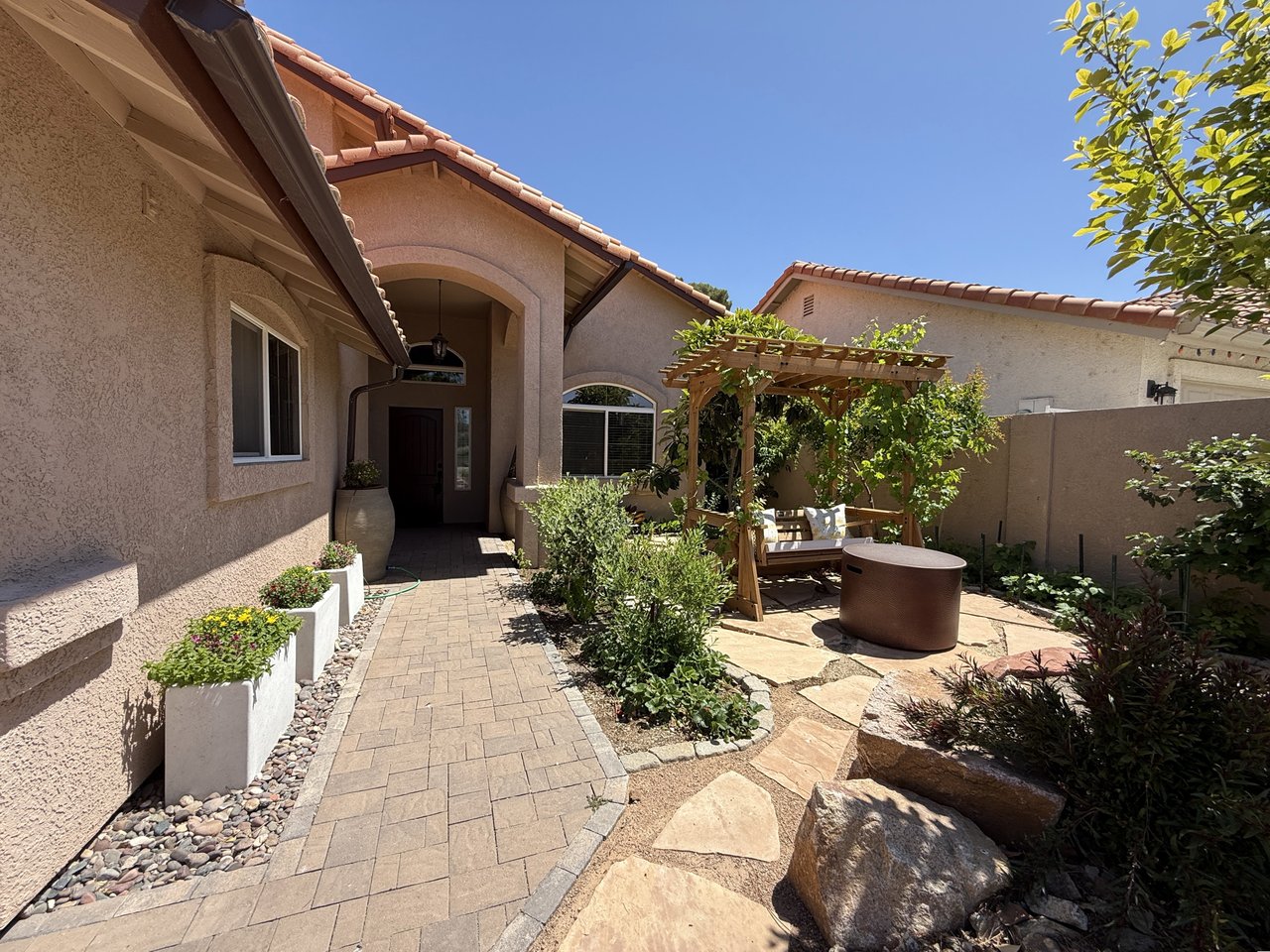 Editable Front Yard Landscaping in Kingman AZ