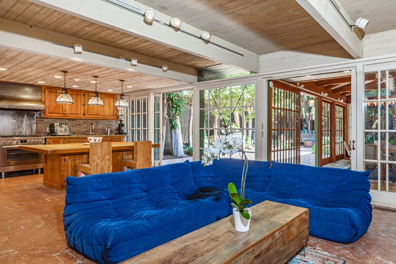 23441 Malibu Colony Rd