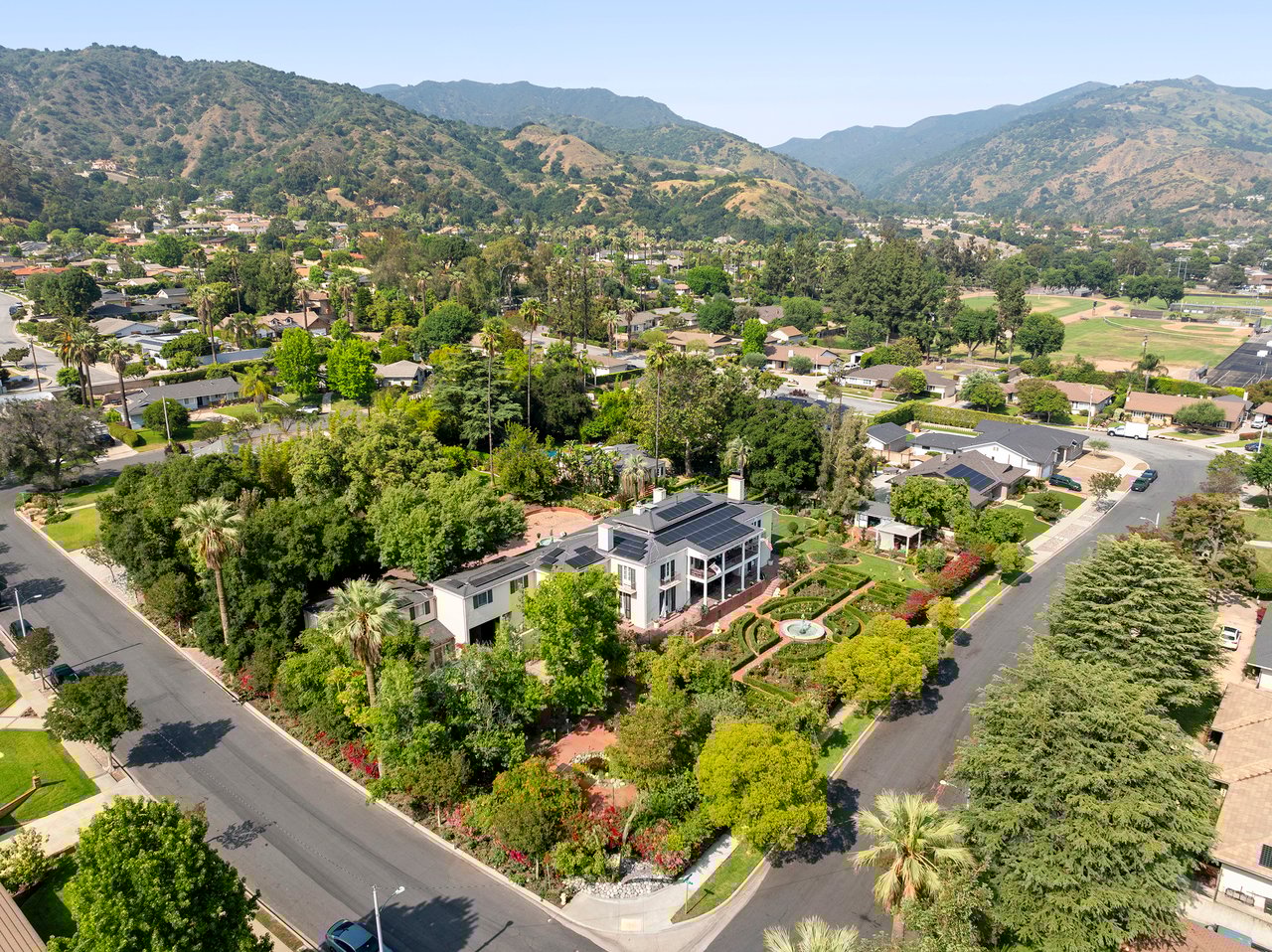 820 N. Verano Drive