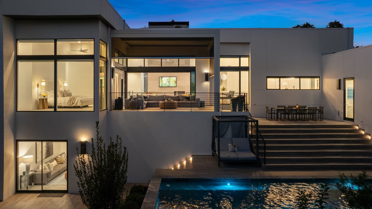 Modern Masterpiece in West Lake Hills