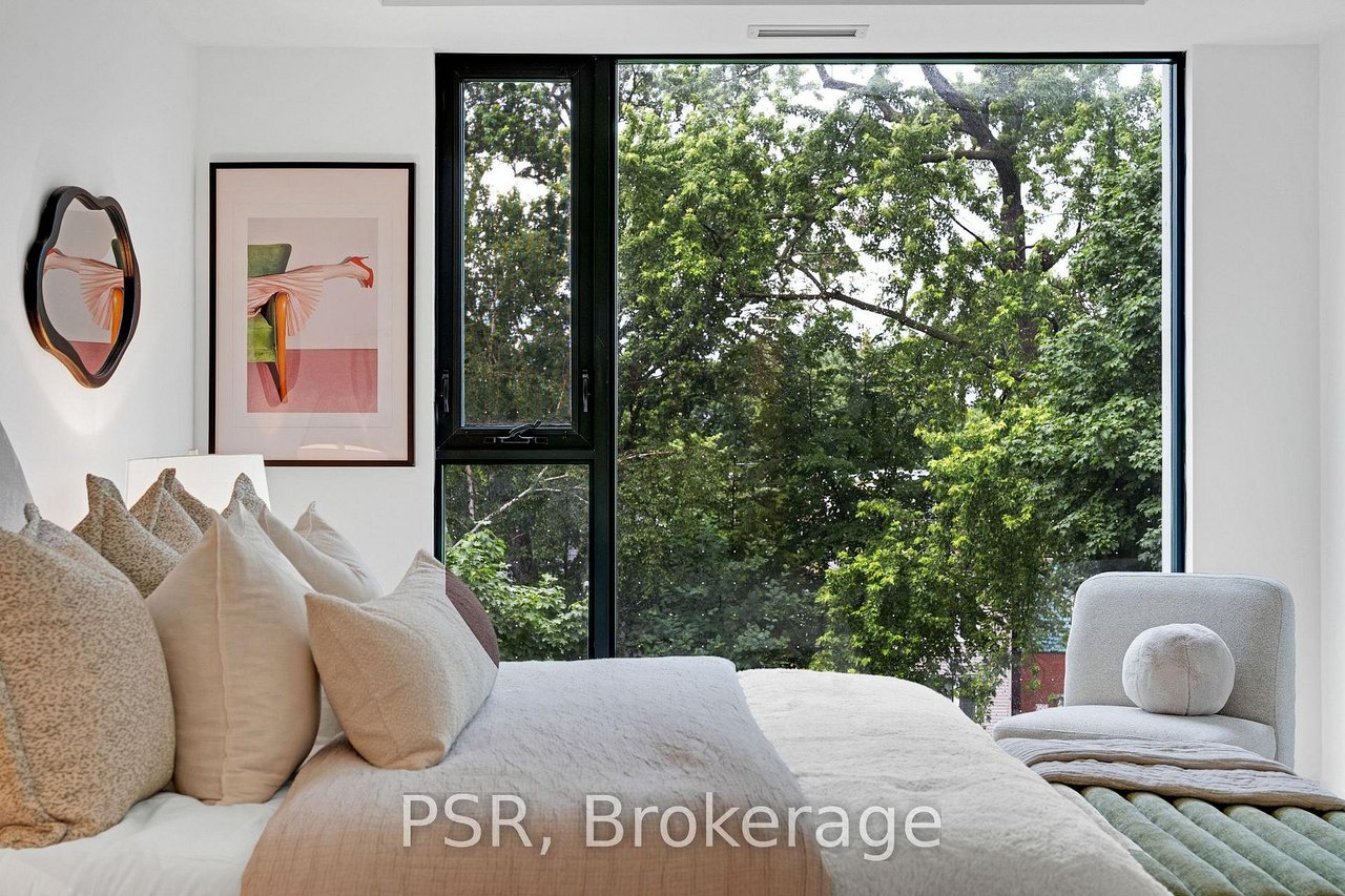 THE RESIDENCES ON KEEWATIN AVE