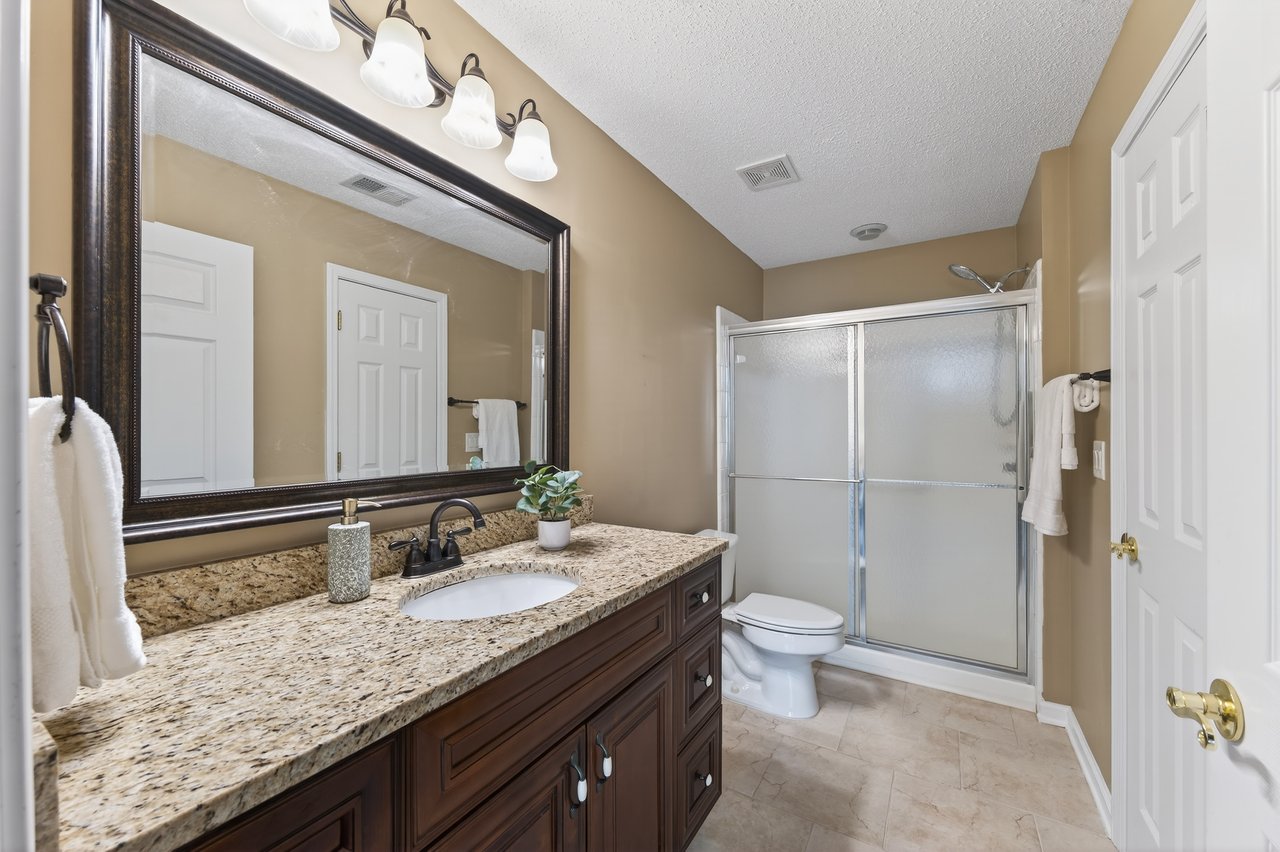 1200 Sweet Apple Circle