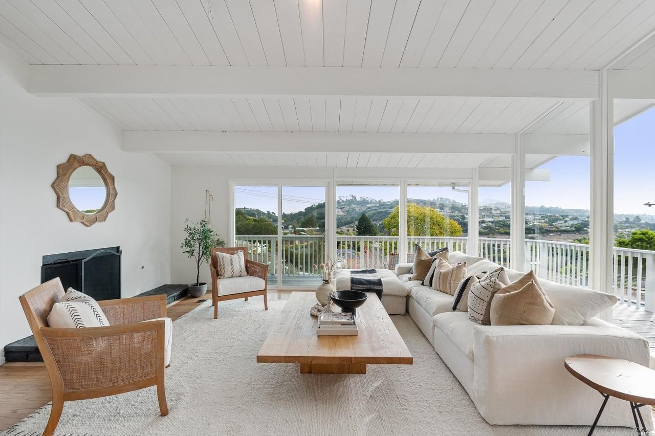 30 Reed Ranch Rd