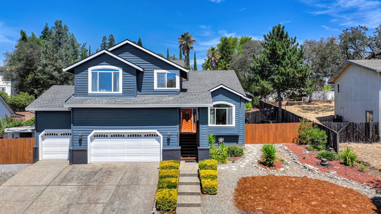 Just Listed in Cameron Park - 2535 Country Club Dr