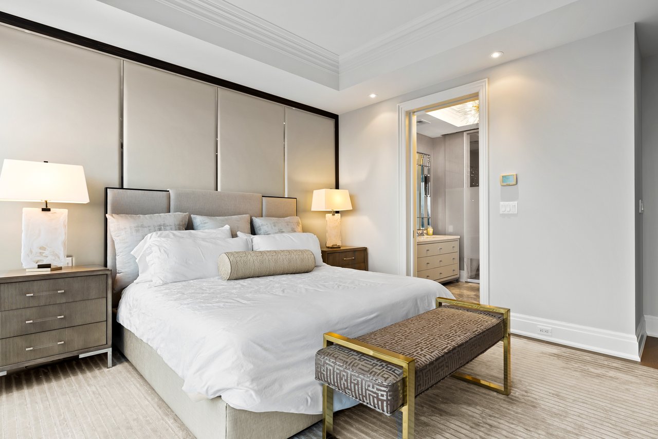 Four Seasons Private Residences