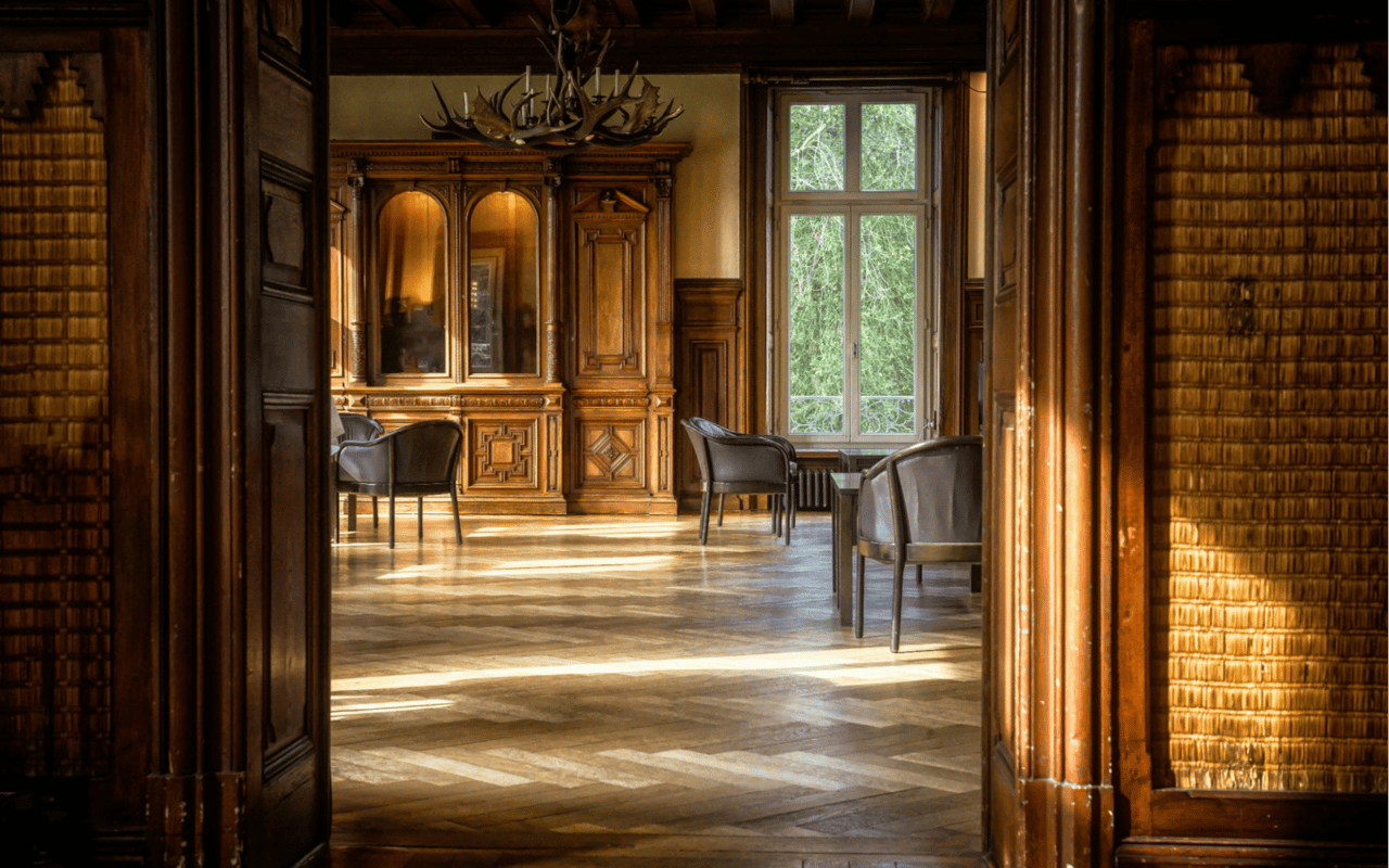 What To Consider When Eyeing A Charming Home In Historic Districts