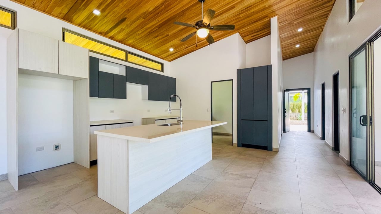 Brand New Three-Bedroom Mountain View Home in Ojochal, Costa Rica