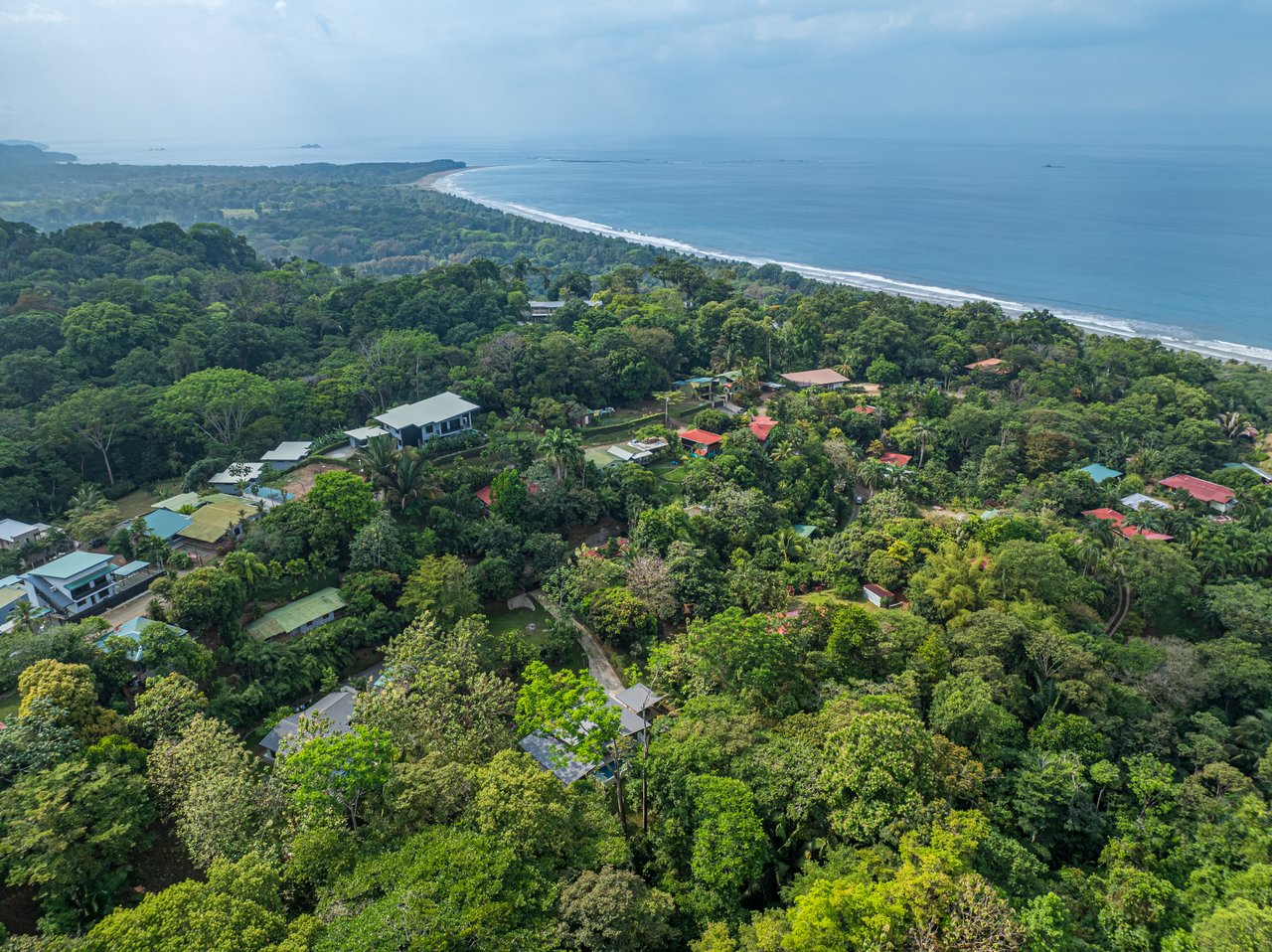 Casa Ballena Pearl with Extra building site!