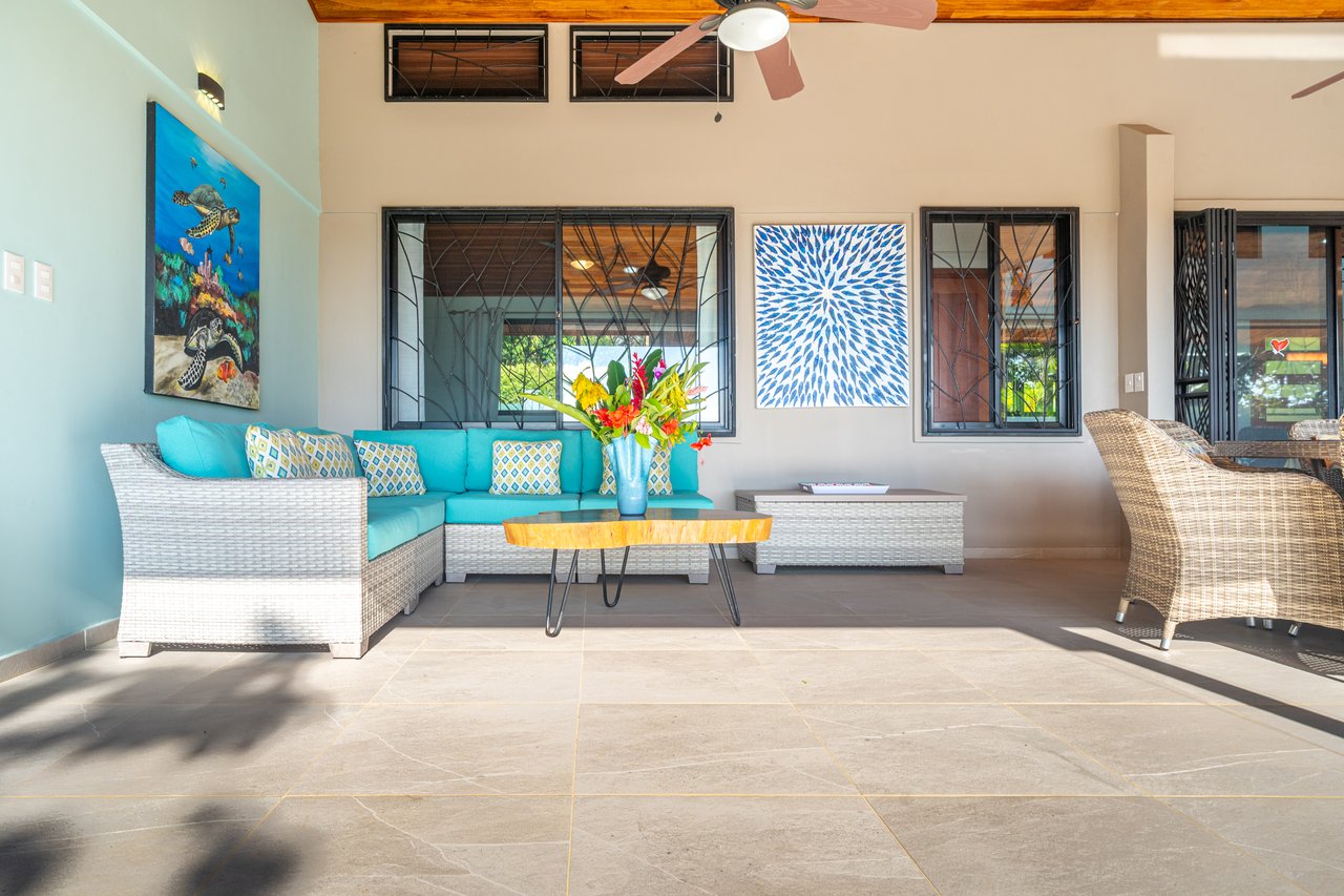 Casa Sea Breeze- Spectacular Ocean-View Home and Guest Villa in Prime Ojochal Location