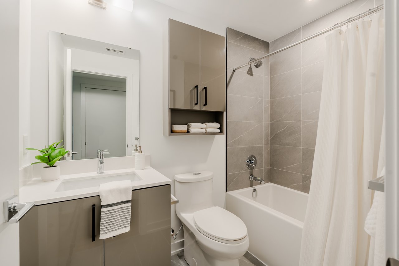 35 Birchcliff Avenue 52