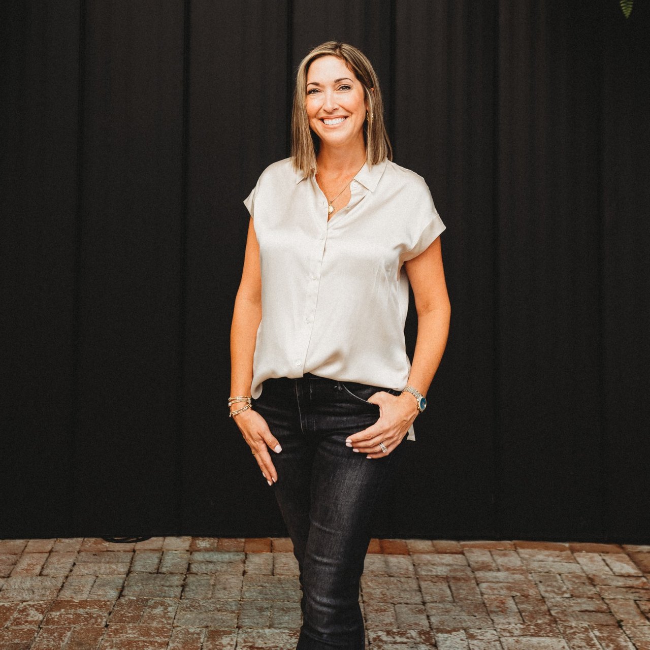 Angela Turner Paducah, KY Real Estate Agent Headshot