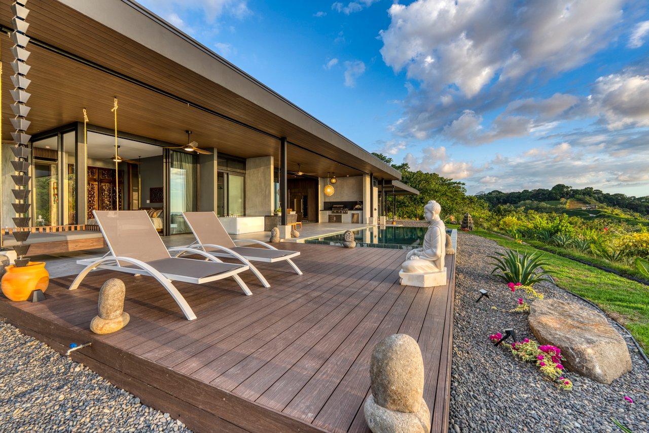 Casa Karuna | Sunset Estate Overlooking the Pacific in Ojochal