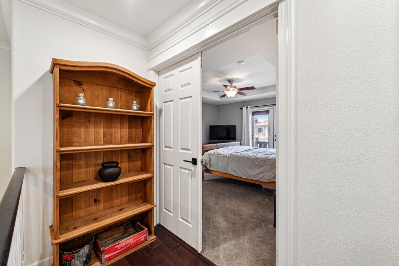34 Mildenhall St