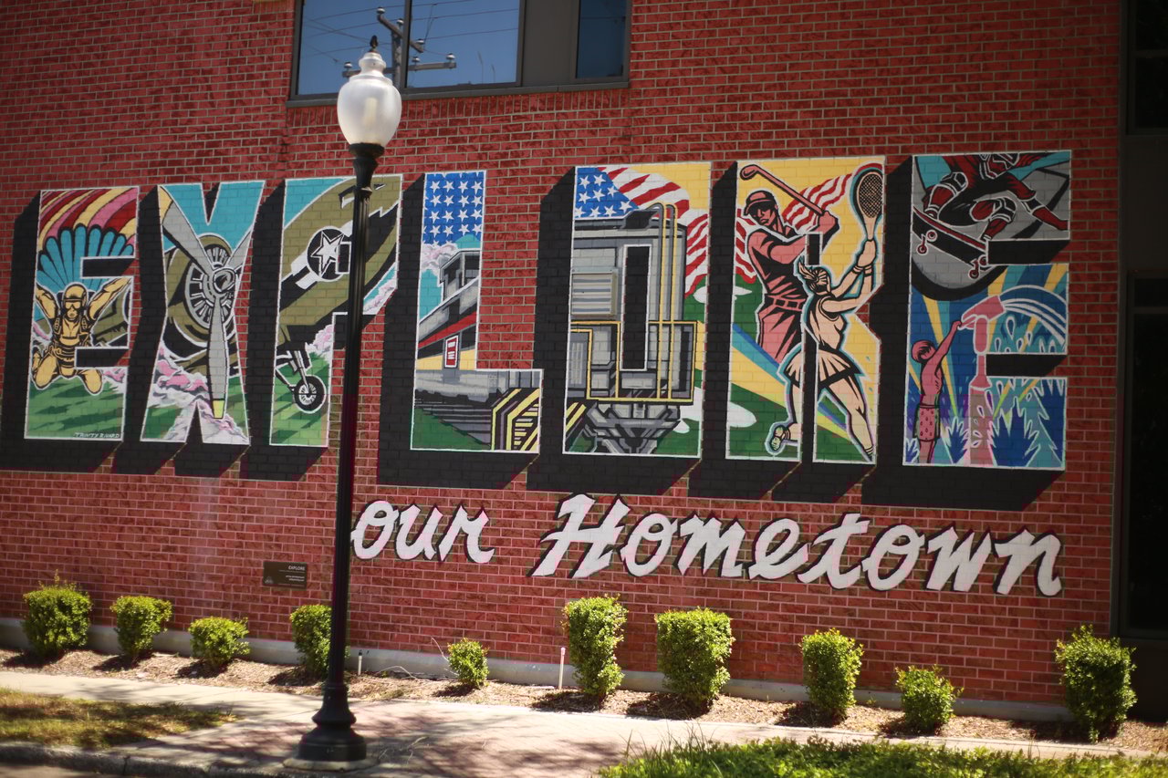 zephyrhills-florida-downtown-mural