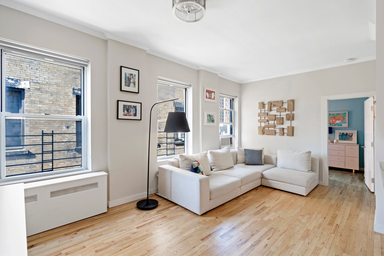 26 Gramercy Park South #8C