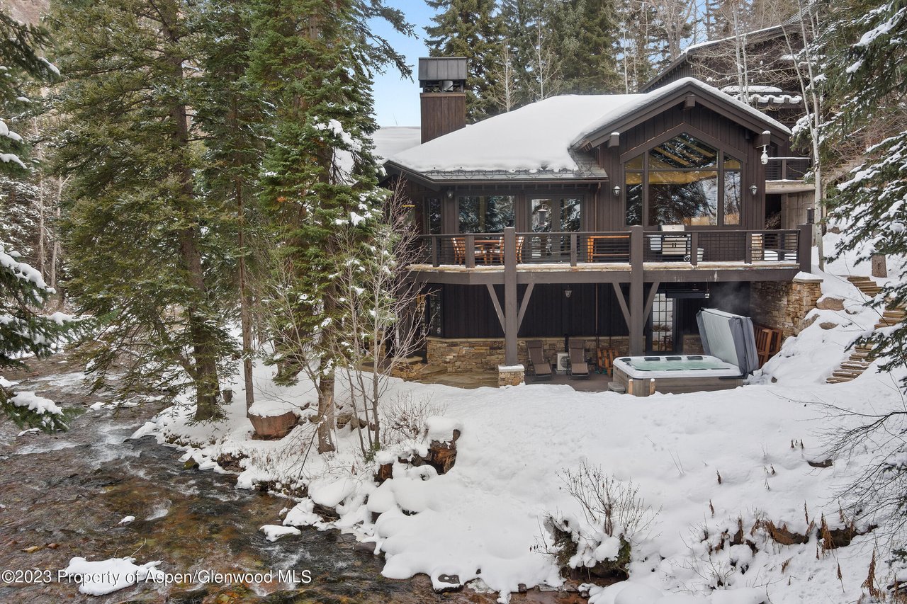 1819 Maroon Creek Road