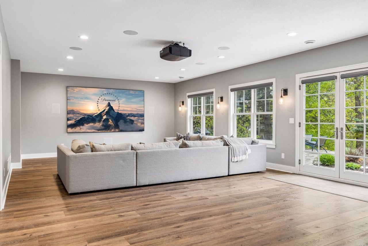 5116 Skyline Drive, Edina