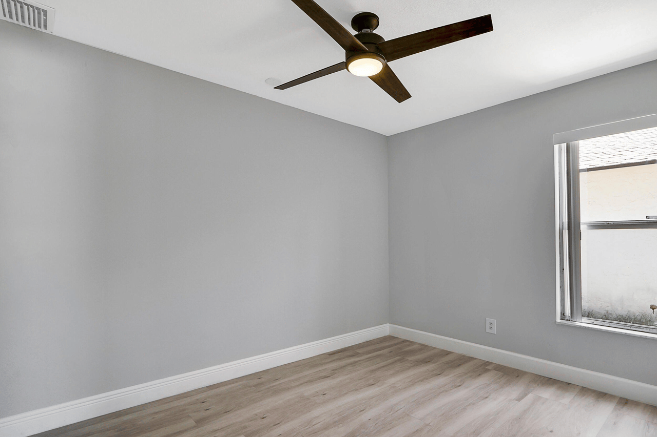 123 Stillwater Cir