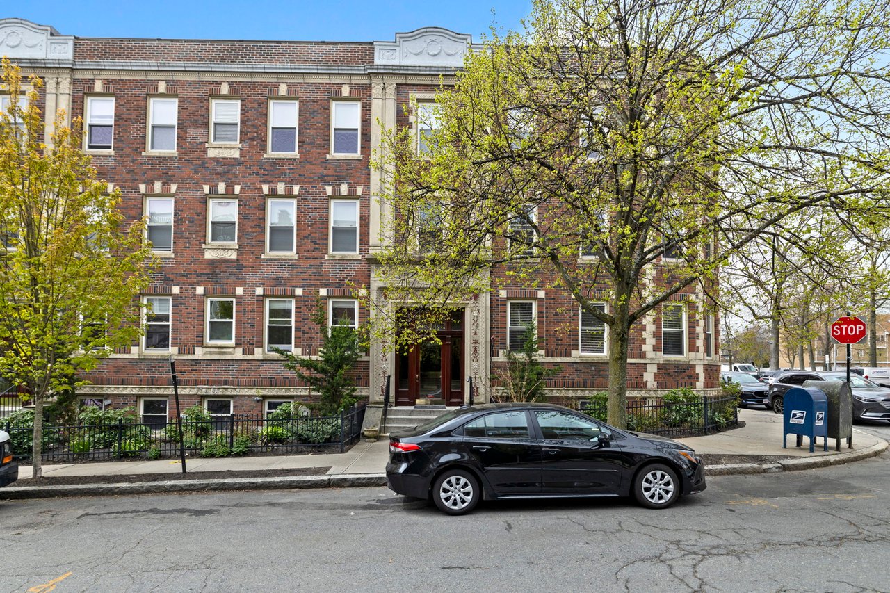 Coolidge Corner Condo