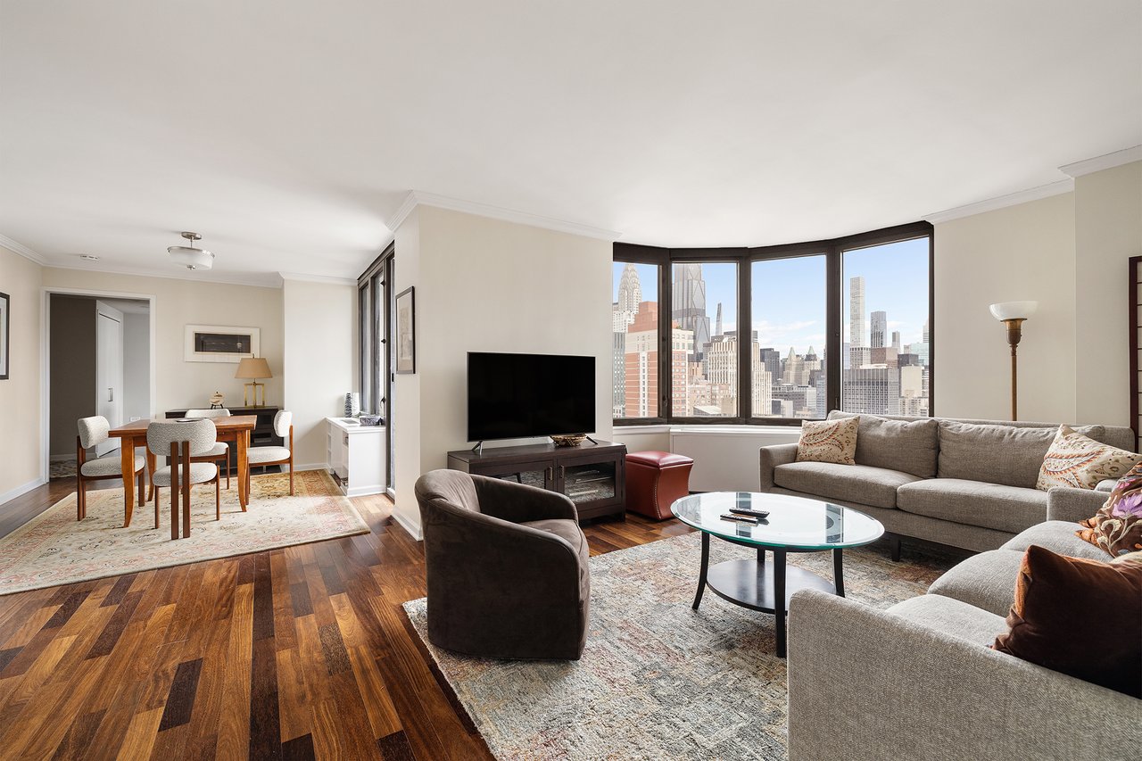 330 East 38th Street