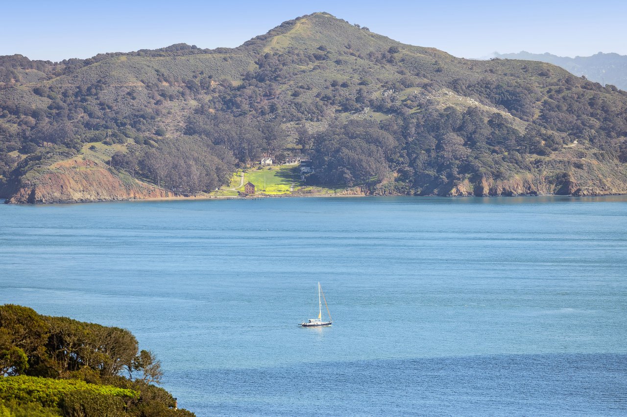 448 Sausalito Boulevard