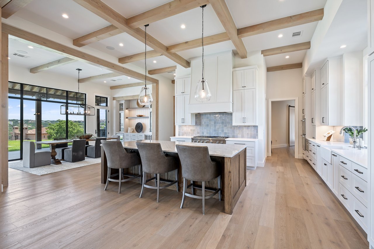 The Jewel of Lake Travis