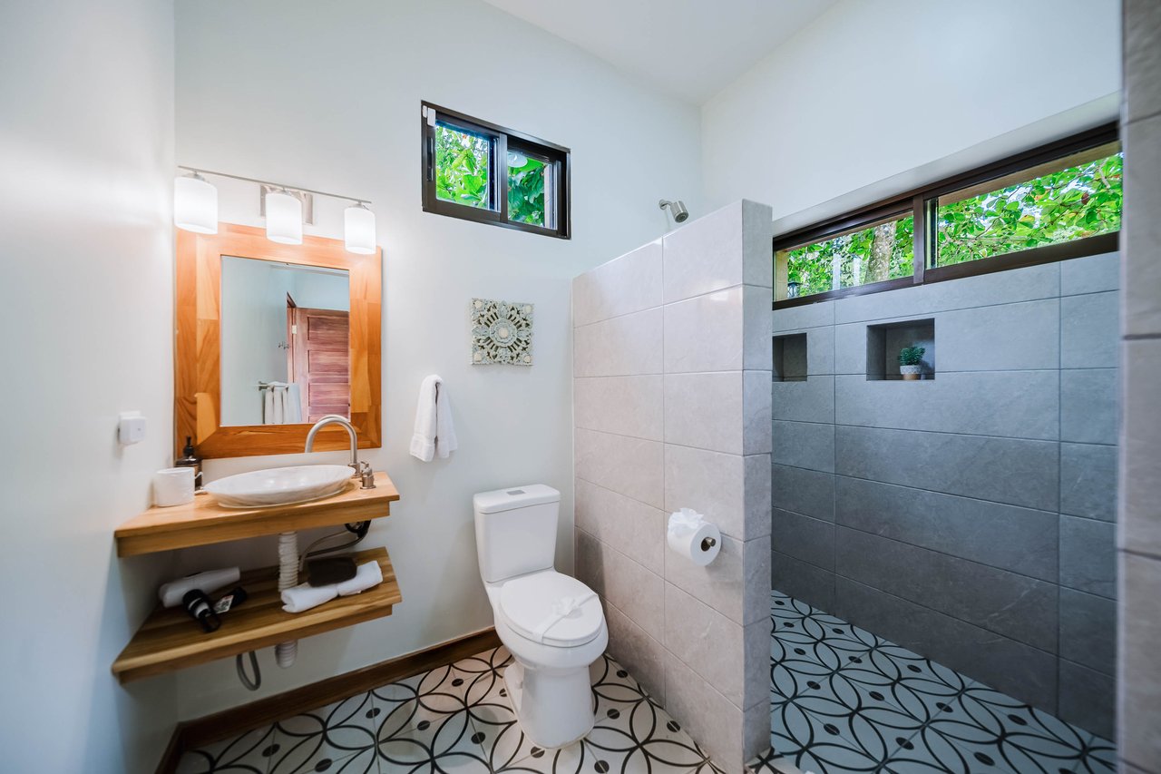 Fully Furnished 10 minutes to the beach Vista Verde Turn Key Vacation Rental