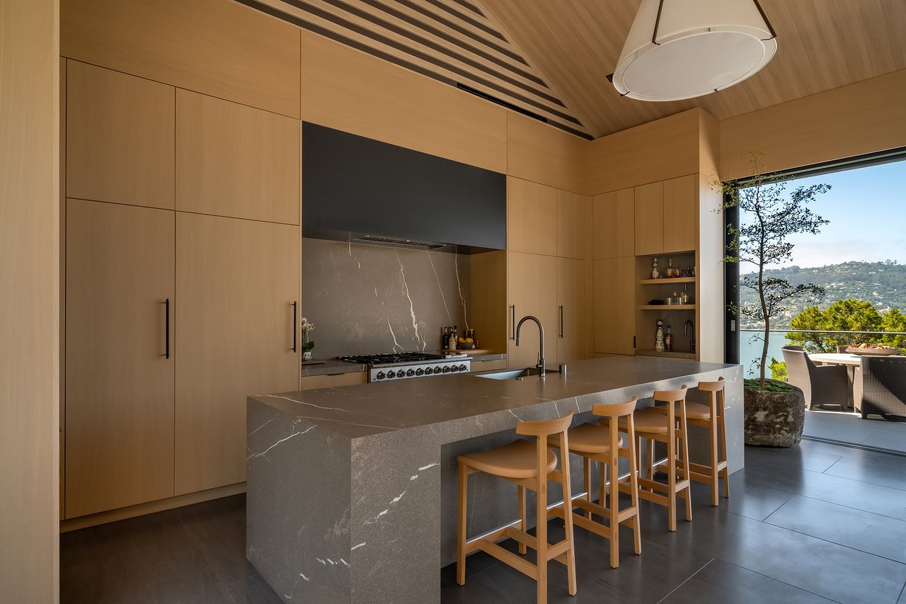Stylish and Chic - Completed in 2024