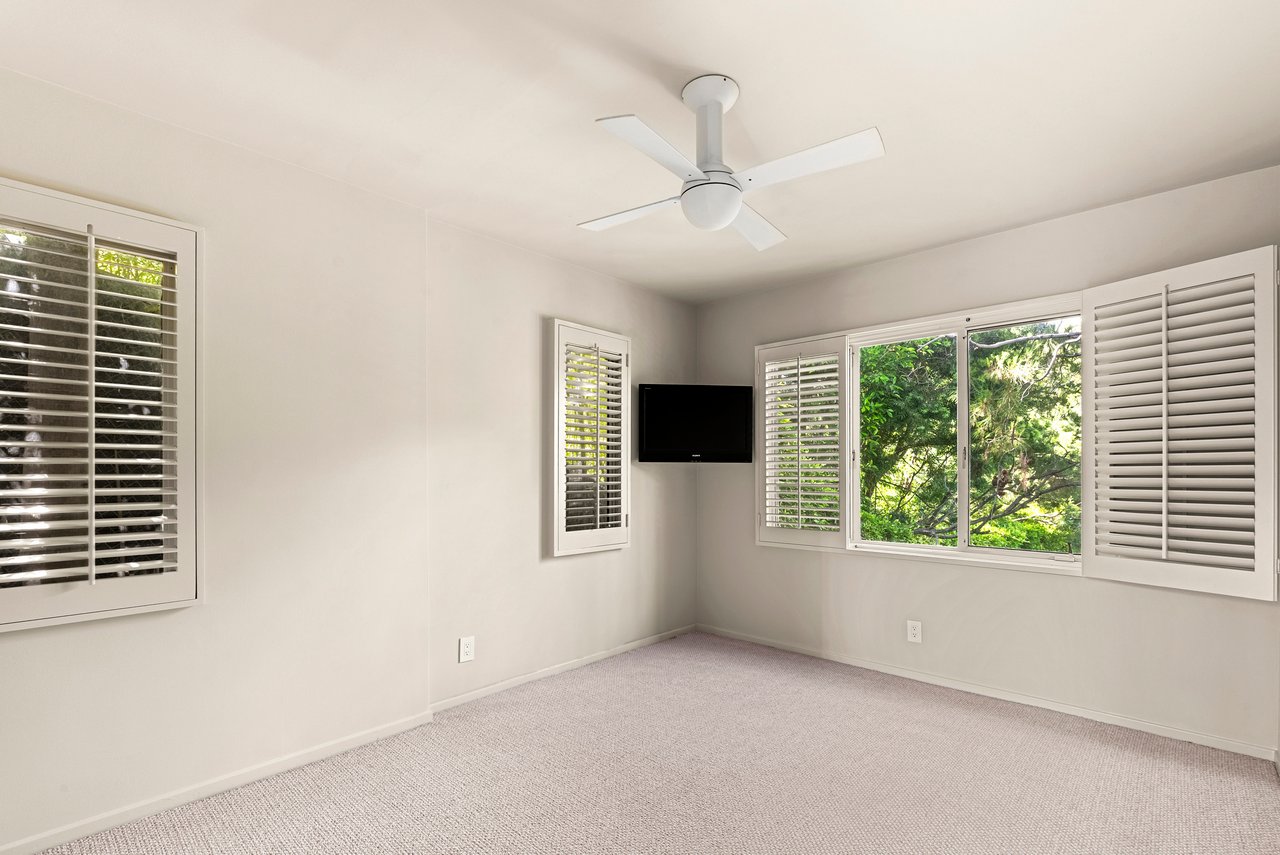 9032 Thrasher Ave, sunset strip