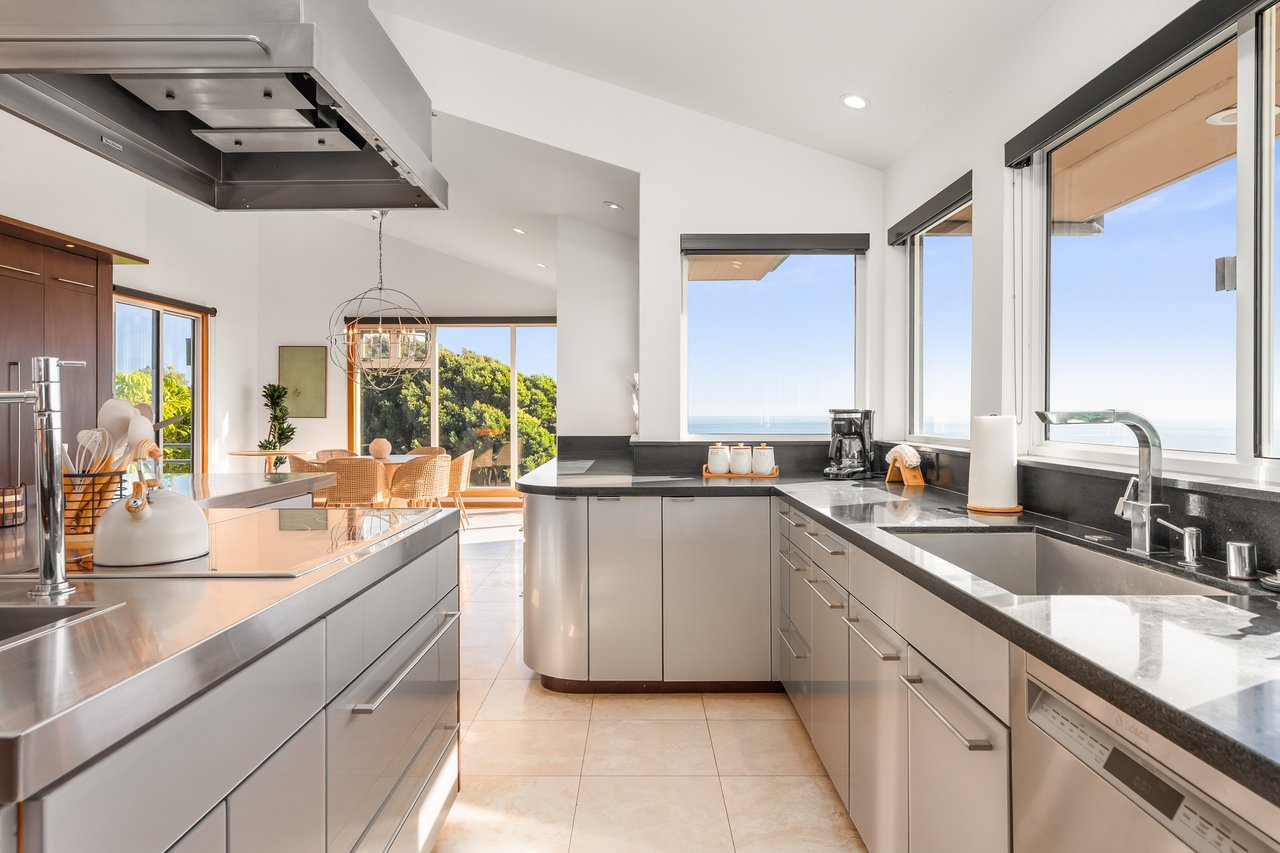 Casa Bianca by Oraklus